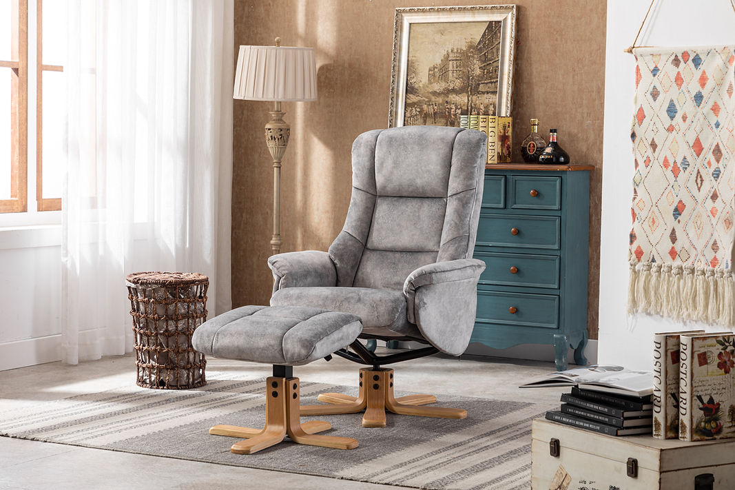 Swivel Chair With Stool
